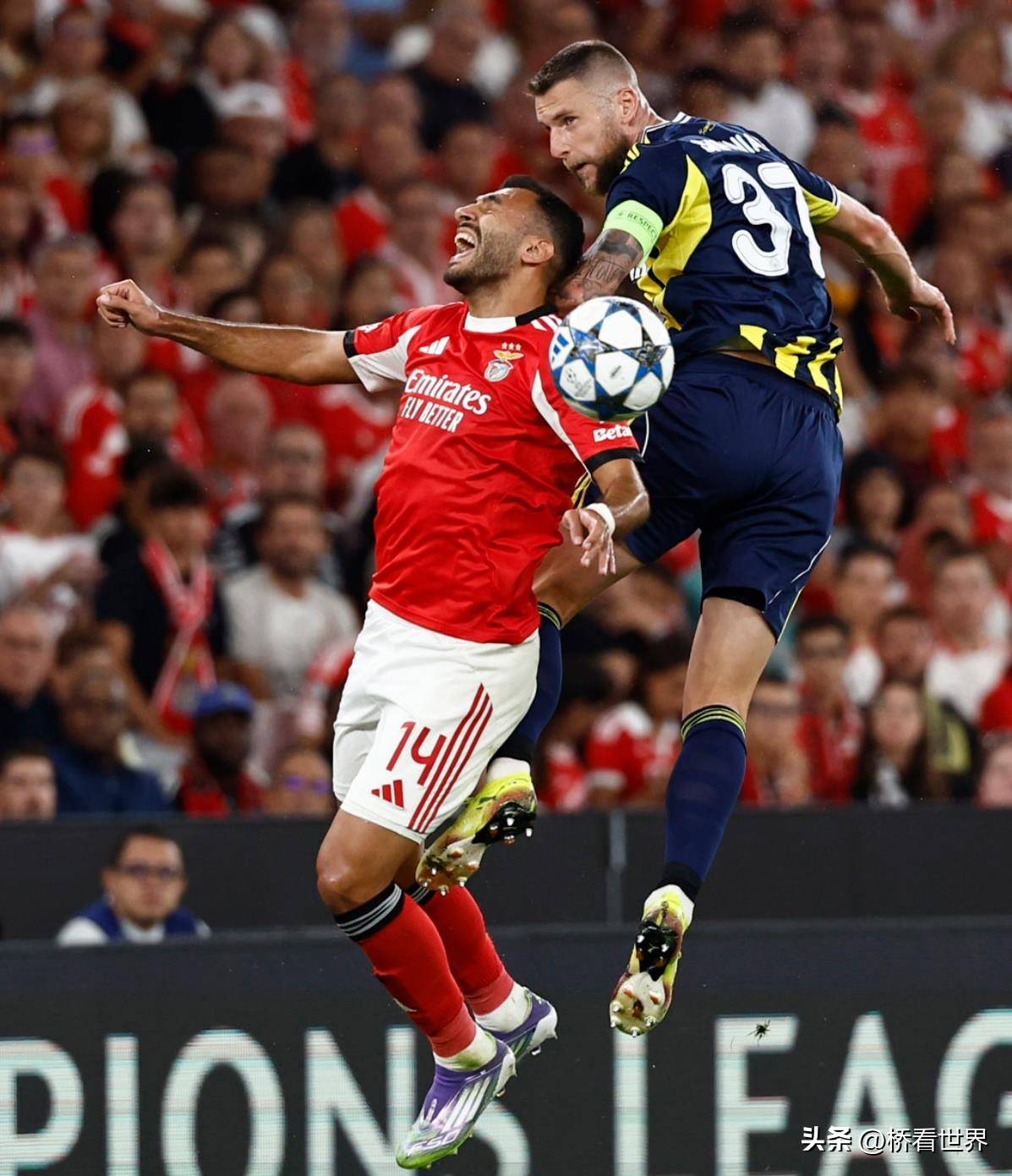 包含今晨本菲卡调整名单以备欧联；伤情更新环节打磨；悬念犹存；心理建设被强调的词条