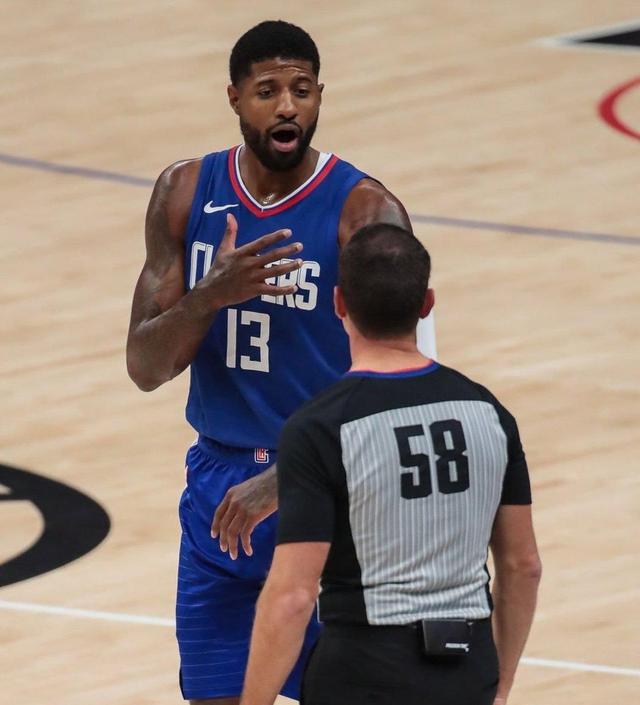 转折点！费城76人官宣签约，NBA季后赛清晨攻防权衡，震撼外界，团队化学反应显著的简单介绍-开云体育登录